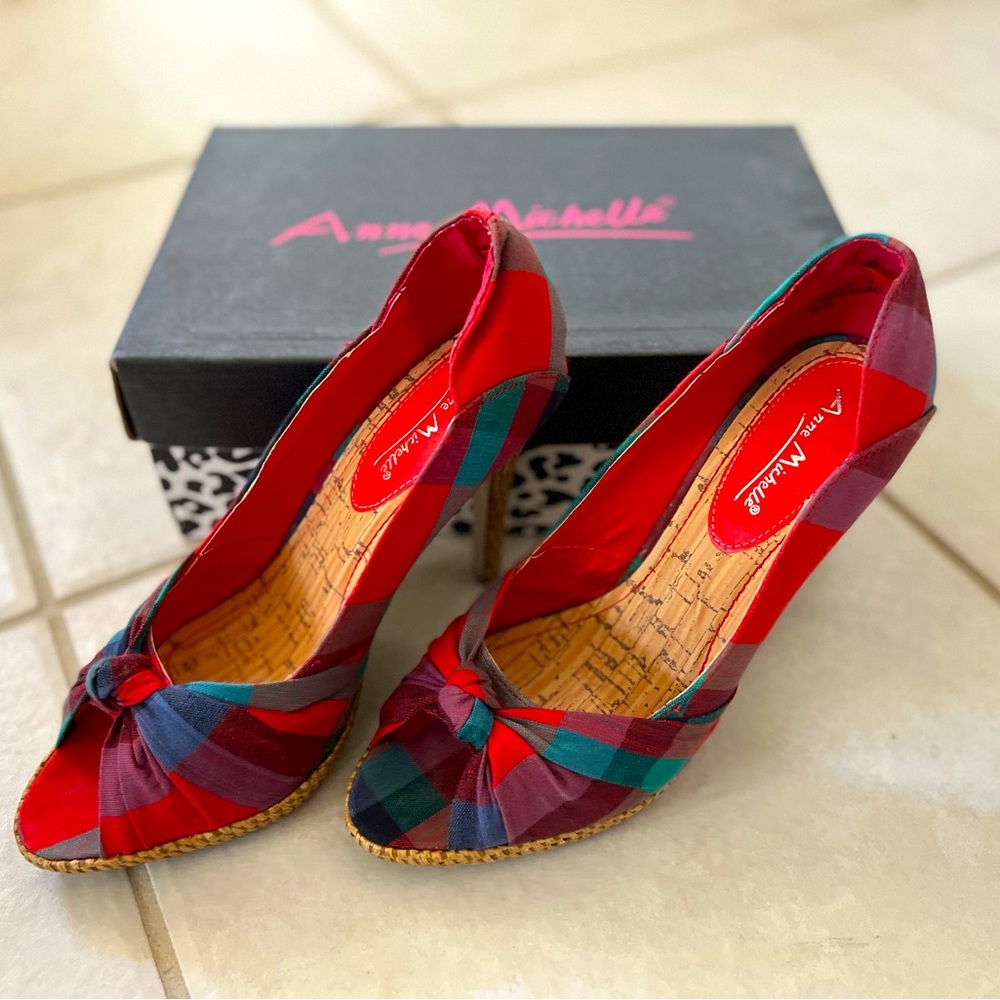 Anne Michelle Red Plaid Heels in Women’s Size 8
